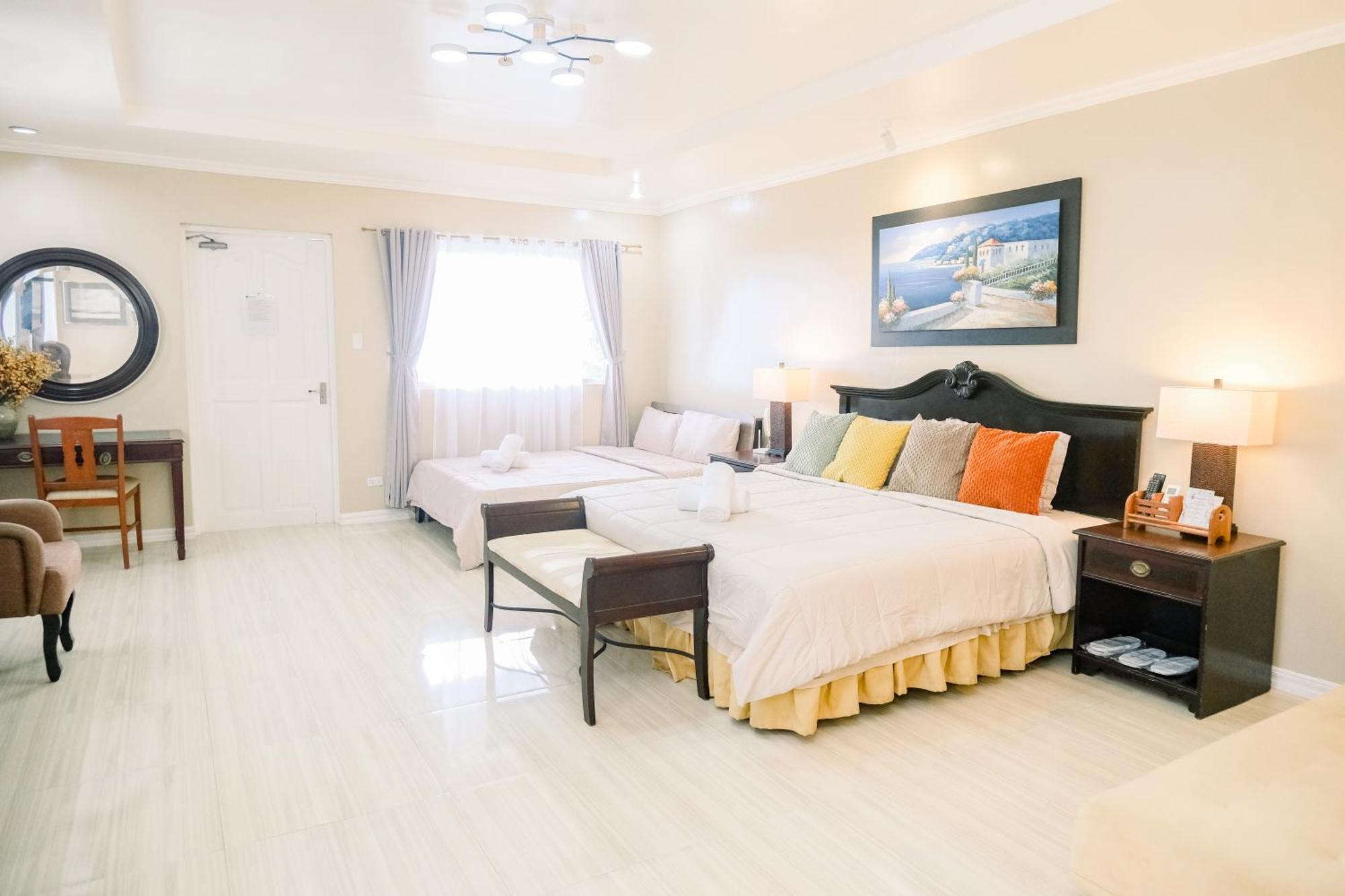 Villa Marinelli Bed And Breakfast Tagaytay City Exterior photo